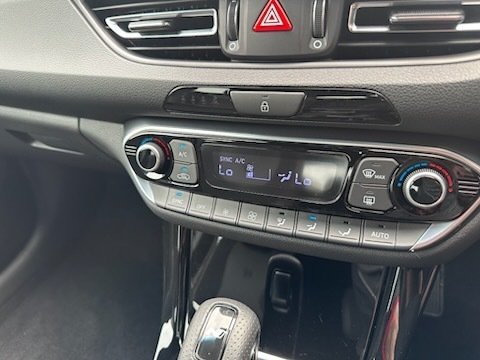 2024 Hyundai i30