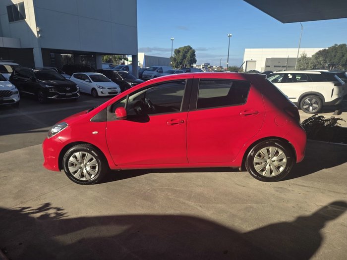 2016 Toyota Yaris Ascent