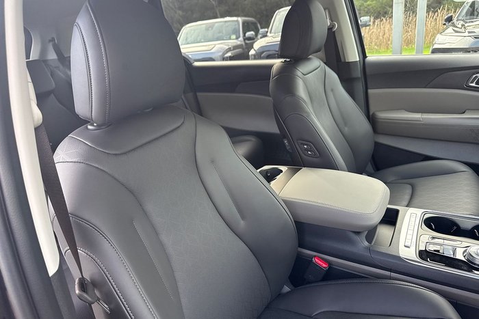 2026 Kia Carnival Sport+ HEV