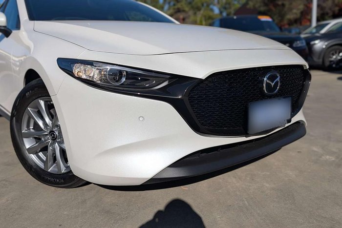 2025 Mazda 3 G20 Pure