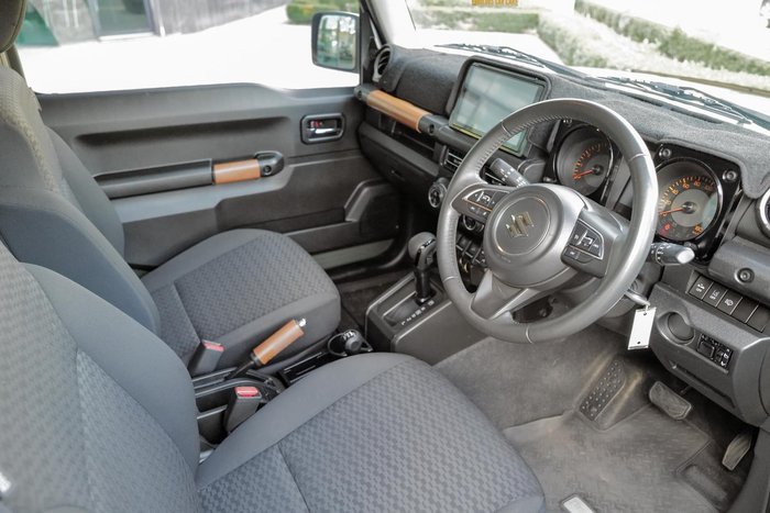 2023 Suzuki Jimny GLX