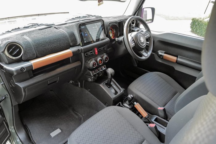 2023 Suzuki Jimny GLX