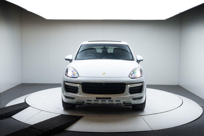 2015 Porsche Cayenne