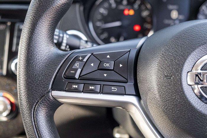 2022 Nissan X-TRAIL ST