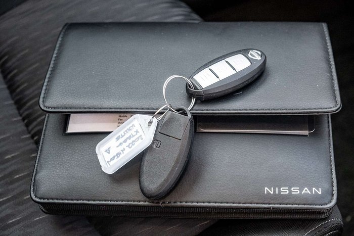 2022 Nissan X-TRAIL ST