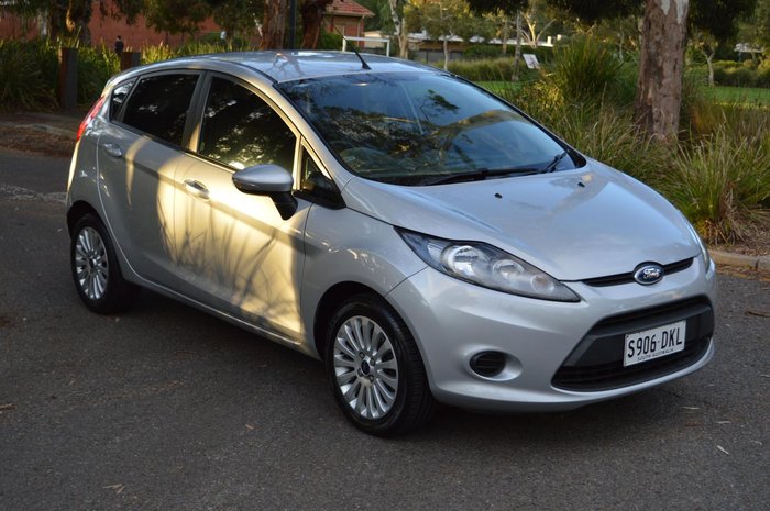 2011 Ford Fiesta LX WT Highlight Silver