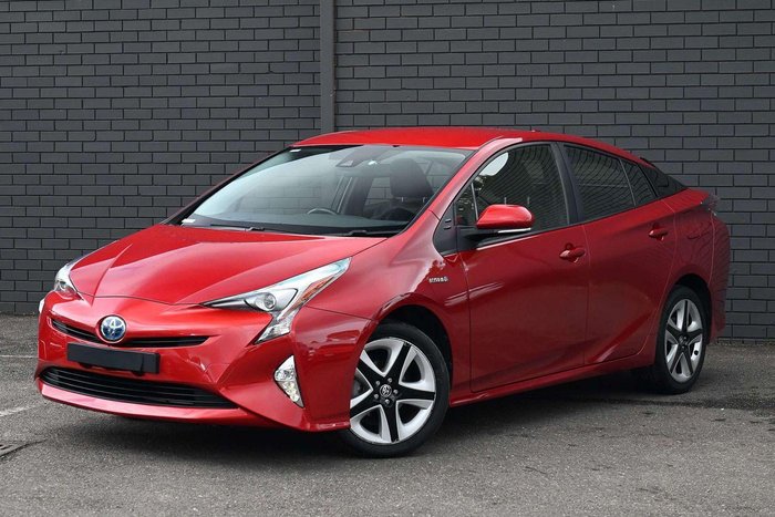 2016 Toyota Prius i-Tech