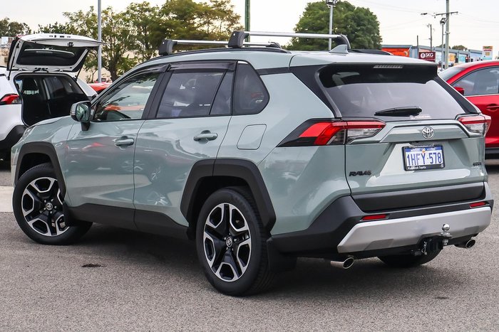 2021 Toyota RAV4 Edge