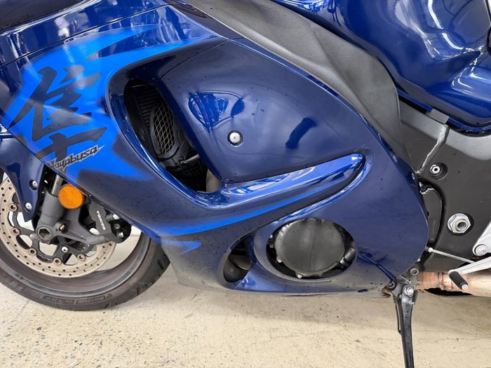 2011 Suzuki GSX1300RZ (HAYABUSA) BLUE