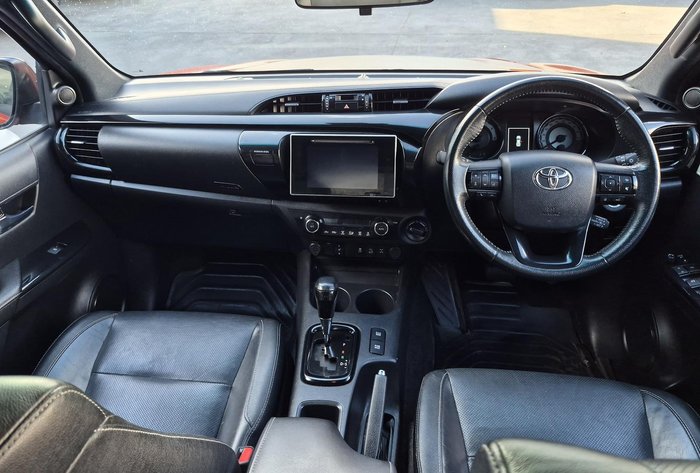 2020 Toyota Hilux Rugged X