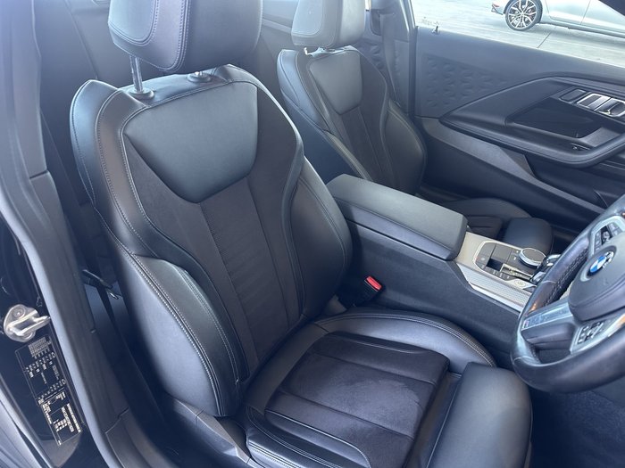 2022 BMW 2 Series 220i M Sport