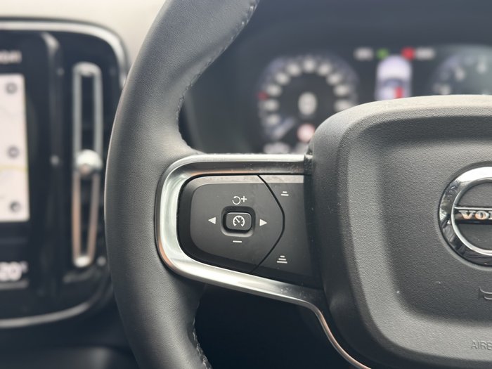 2021 Volvo XC40 T4 Inscription