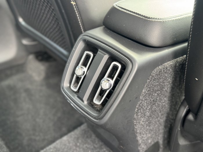 2021 Volvo XC40 T4 Inscription