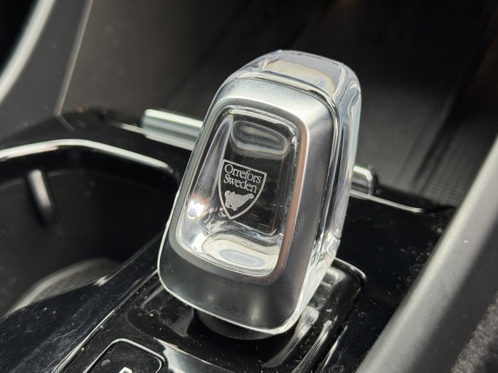 2021 Volvo XC40 T4 Inscription