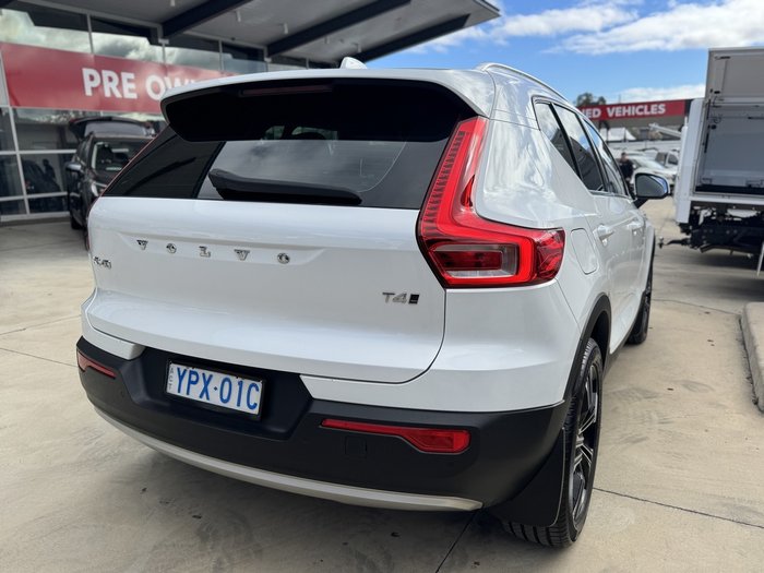 2021 Volvo XC40 T4 Inscription