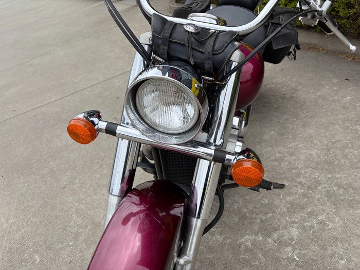 2004 Honda VT750C SHADOW Red