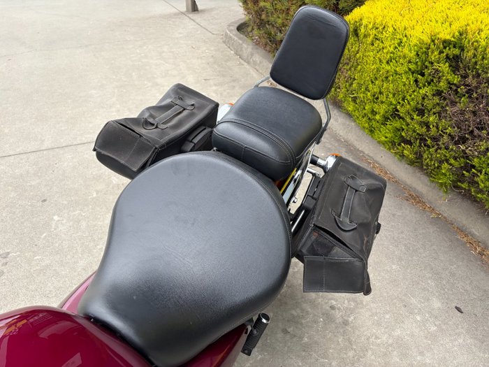2004 Honda VT750C SHADOW Red
