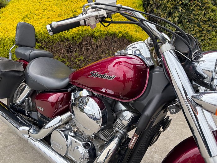 2004 Honda VT750C SHADOW Red