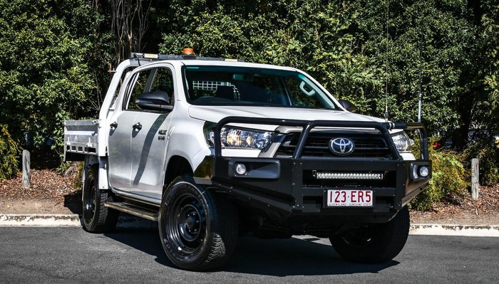 2022 Toyota Hilux SR