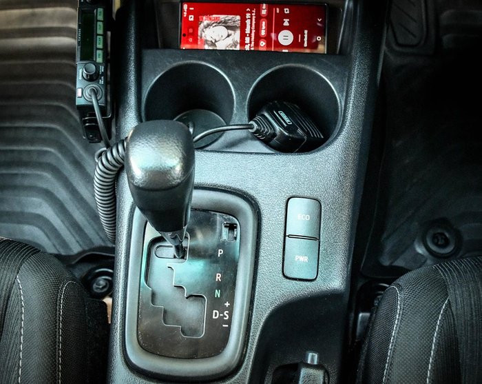 2022 Toyota Hilux SR