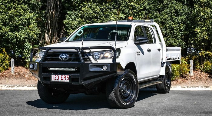 2022 Toyota Hilux SR