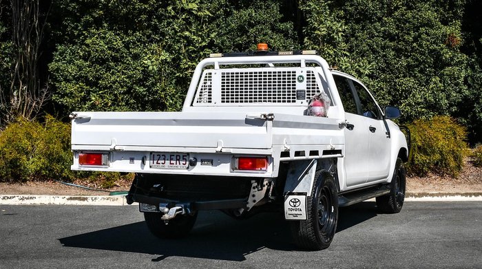 2022 Toyota Hilux SR