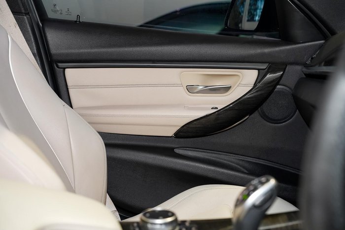 2015 BMW 3 Series 328i M Sport