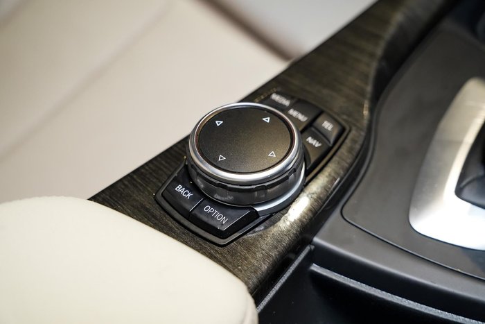 2015 BMW 3 Series 328i M Sport