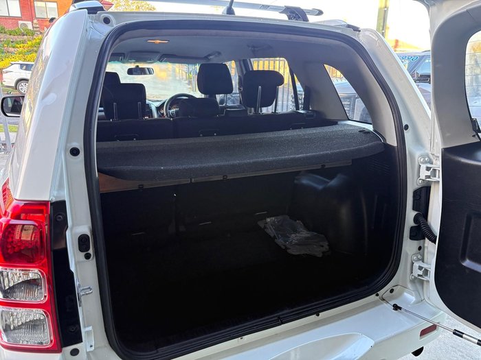2014 Suzuki Grand Vitara Navigator