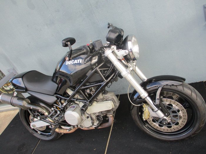 2006 DUCATI MONSTER DARK 620 i.e. Black