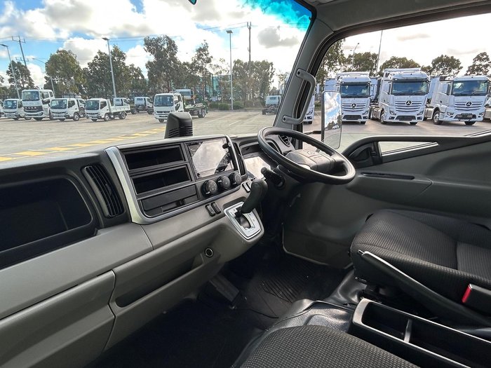 2022 Fuso Canter 515 White