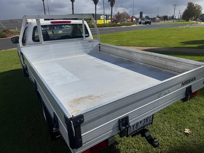 2019 Nissan Navara RX