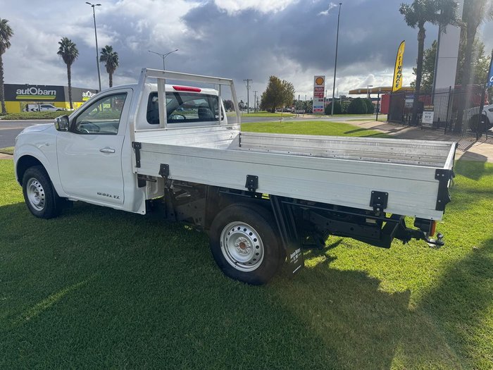 2019 Nissan Navara RX
