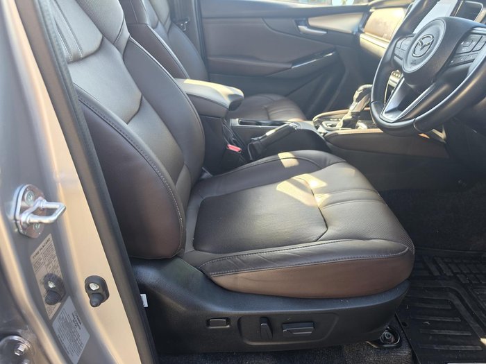 2024 Mazda BT-50 GT