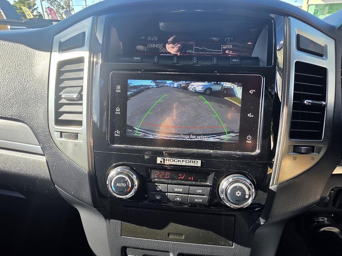 2019 Mitsubishi Pajero GLS