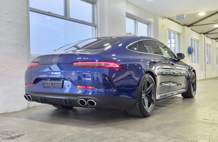 2022 Mercedes-Benz AMG GT 43