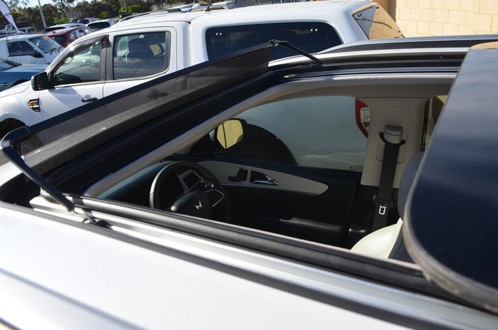 2023 Mahindra XUV700 AX7L