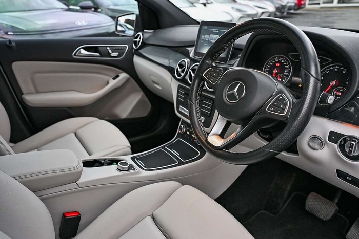2016 Mercedes-Benz B-Class B200