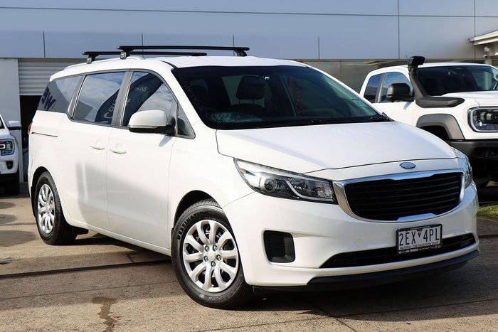2015 Kia Carnival
