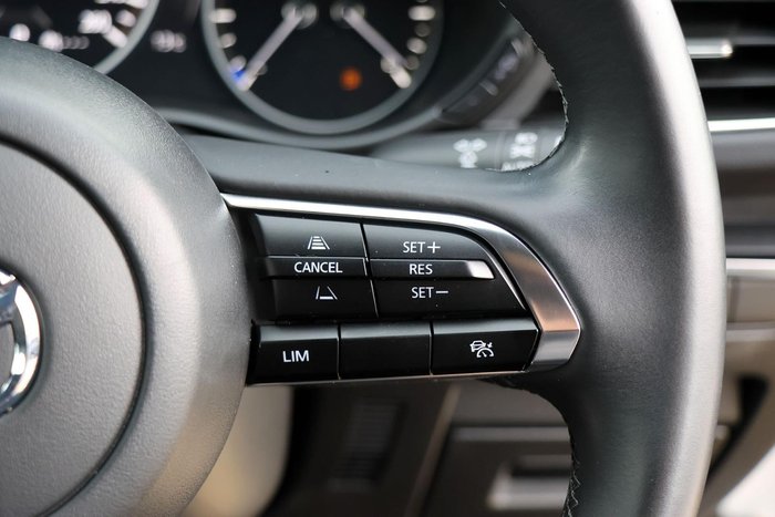 2025 Mazda 3 G20 Evolve