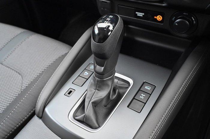 2025 Mazda BT-50 XT
