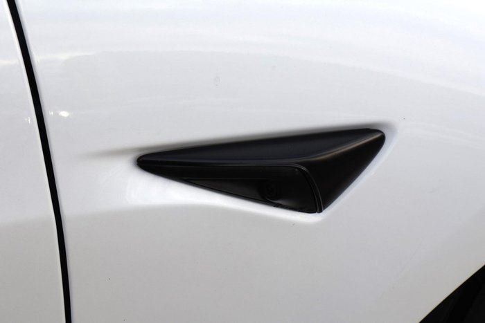 2022 Tesla Model 3 Rear-Wheel Drive
