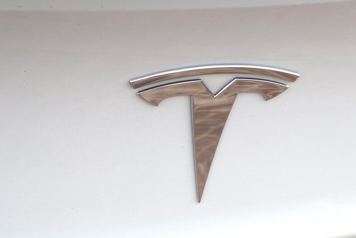 2022 Tesla Model 3 Rear-Wheel Drive