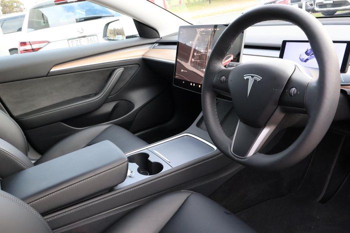 2022 Tesla Model 3 Rear-Wheel Drive