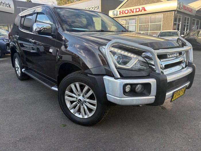 2017 Isuzu MU-X LS-U