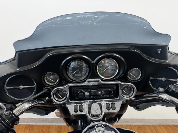 2012 Harley-Davidson FLHTCU U/C ELECTRA GLIDE Black