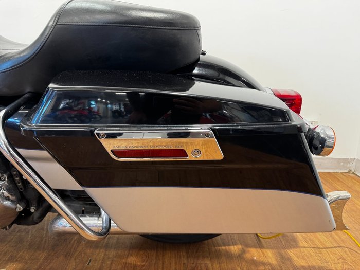 2012 Harley-Davidson FLHTCU U/C ELECTRA GLIDE Black