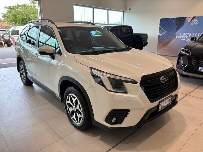 2025 Subaru FORESTER