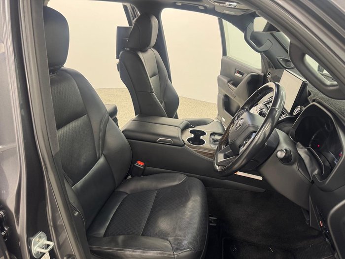 2023 Toyota Landcruiser Sahara FJA300R 4X4 Dual Range Graphite