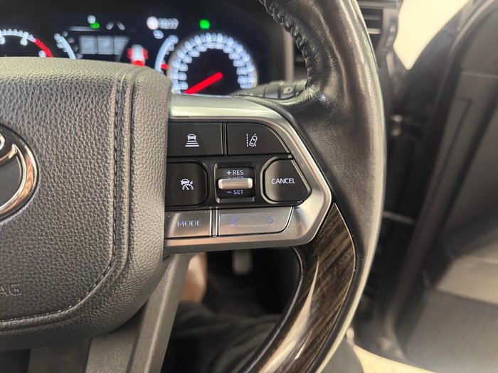 2023 Toyota Landcruiser Sahara FJA300R 4X4 Dual Range Graphite